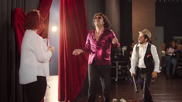 Vodafone - Türkiye’nin Starı Dir. Cut